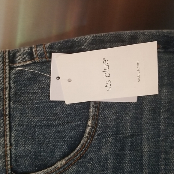 💕STS BLUE💕 Maya Ripped High Waist Shorts ~ Redstone 26 NWT - Picture 10 of 16